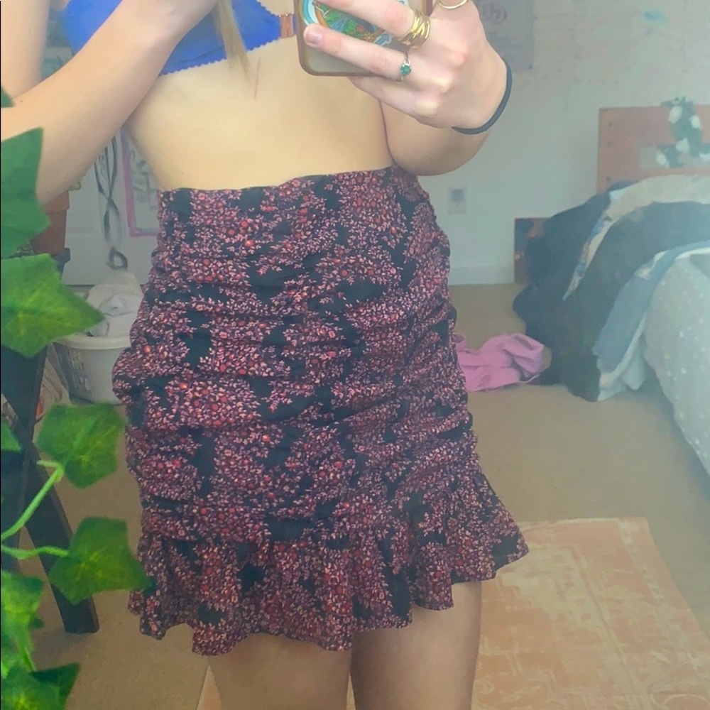 ruffle skirt
